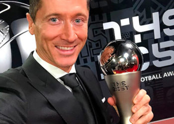 Левандовски – лучший игрок мира 2021 года по версии FIFA